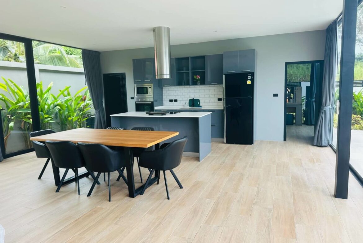 Charming 2-Bedroom Villa For Sale in Maenam