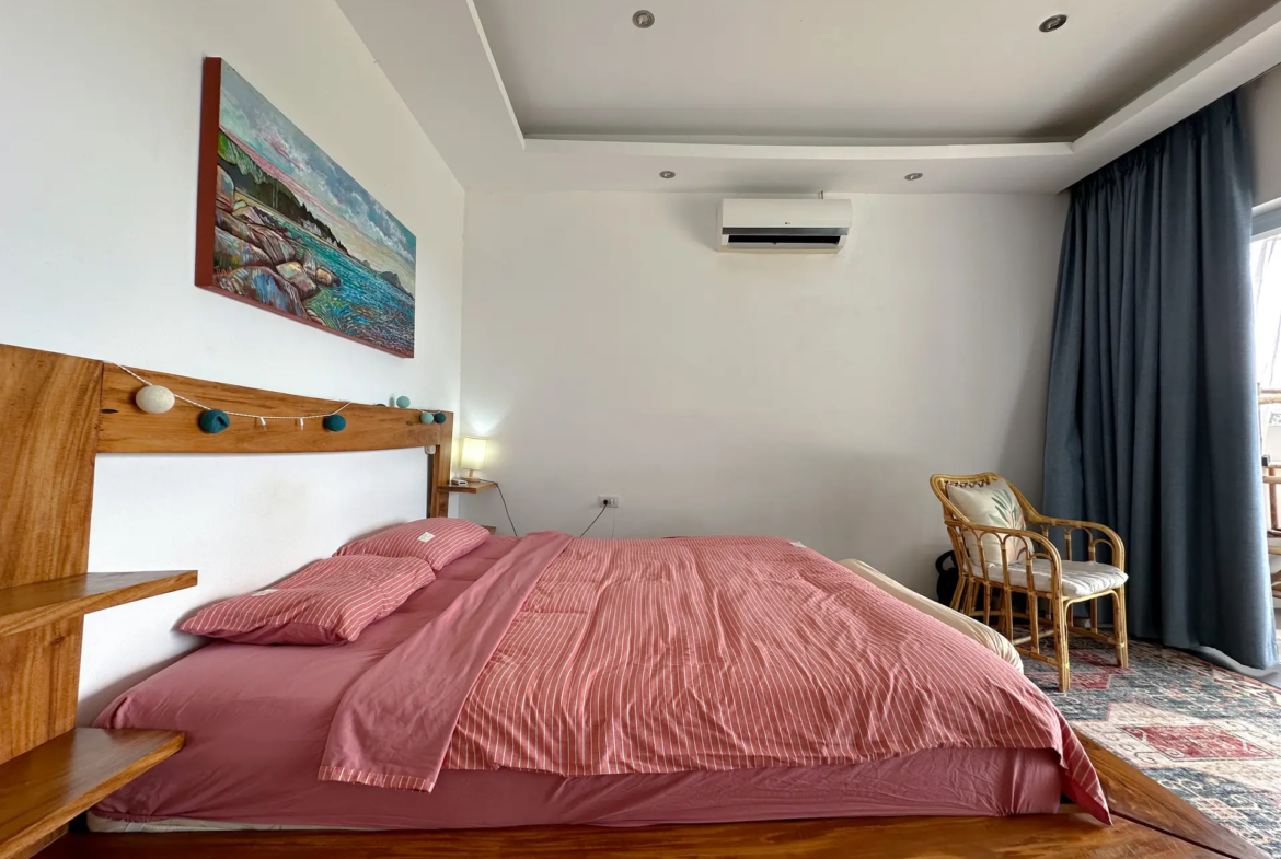 Villa for Sale in Lipa Noi – Sea View & Sunset Over Ang Thong