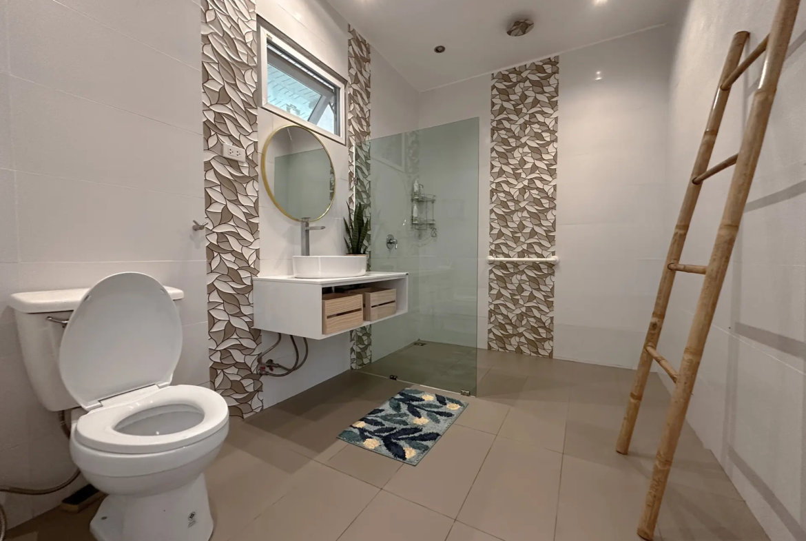 Villa for Sale in Lipa Noi – Sea View & Sunset Over Ang Thong