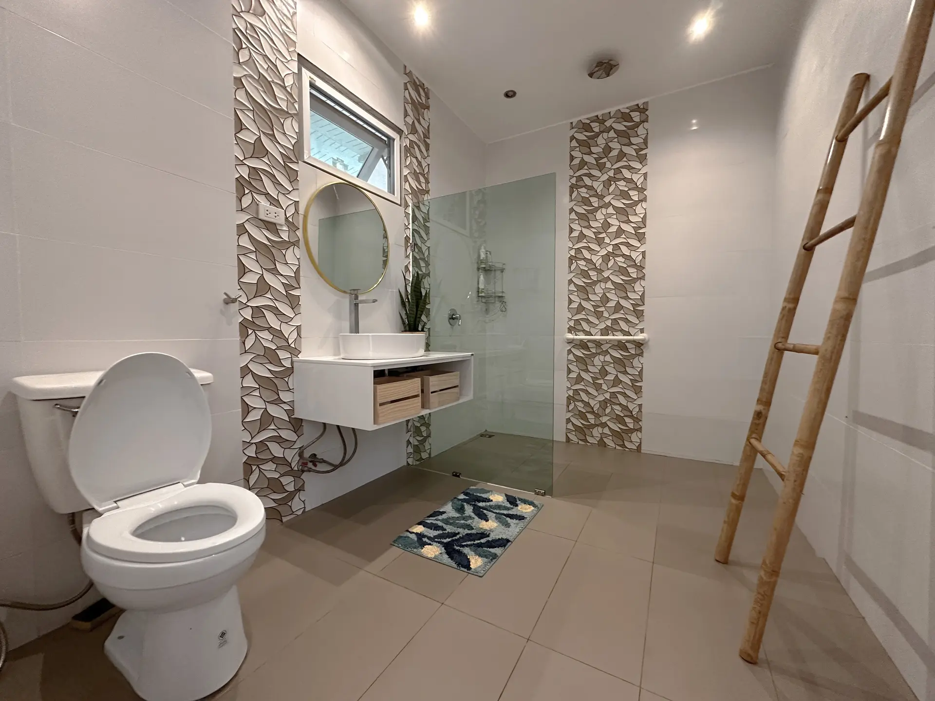 Villa for Sale in Lipa Noi – Sea View & Sunset Over Ang Thong