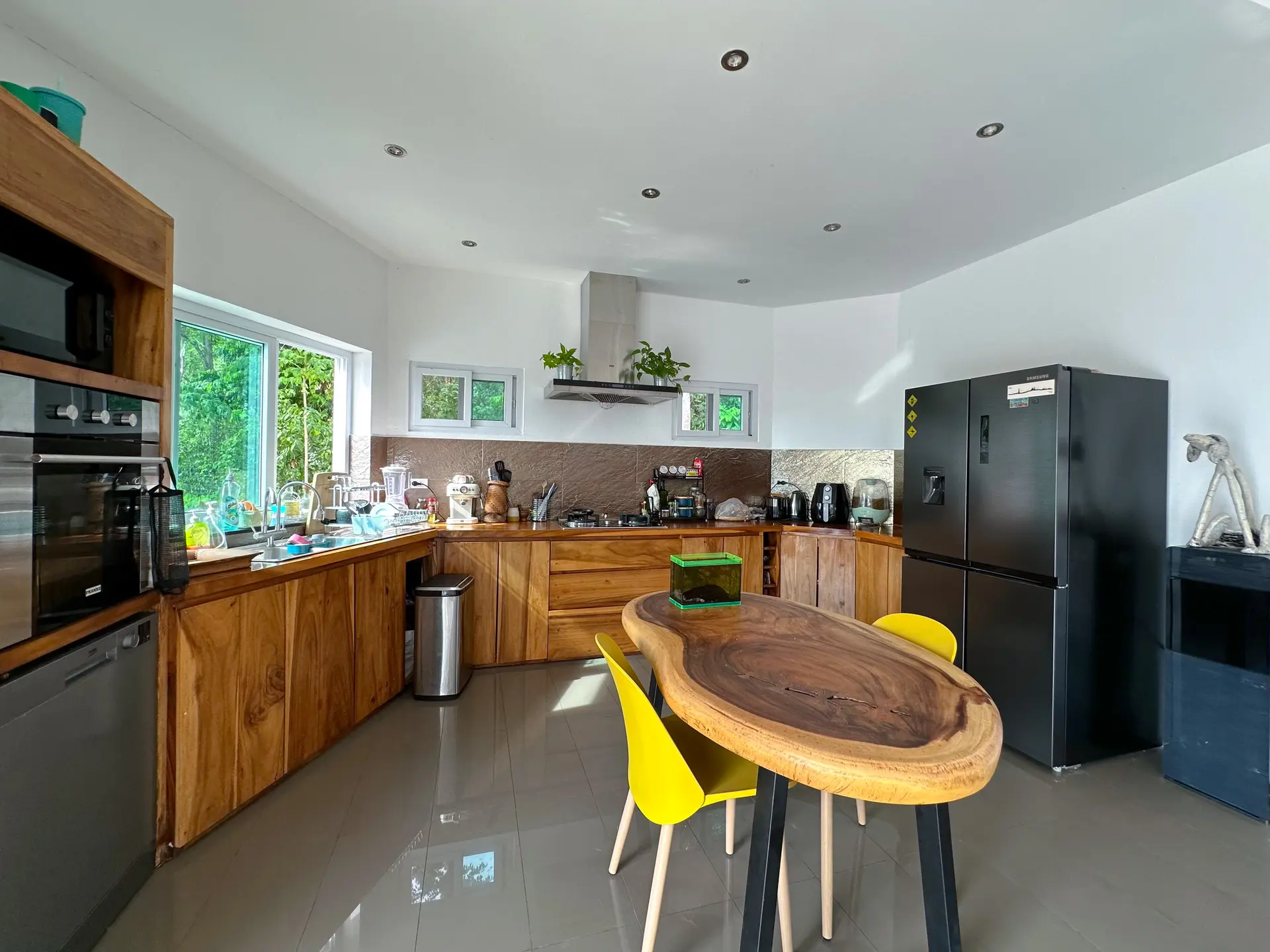 Villa for Sale in Lipa Noi – Sea View & Sunset Over Ang Thong