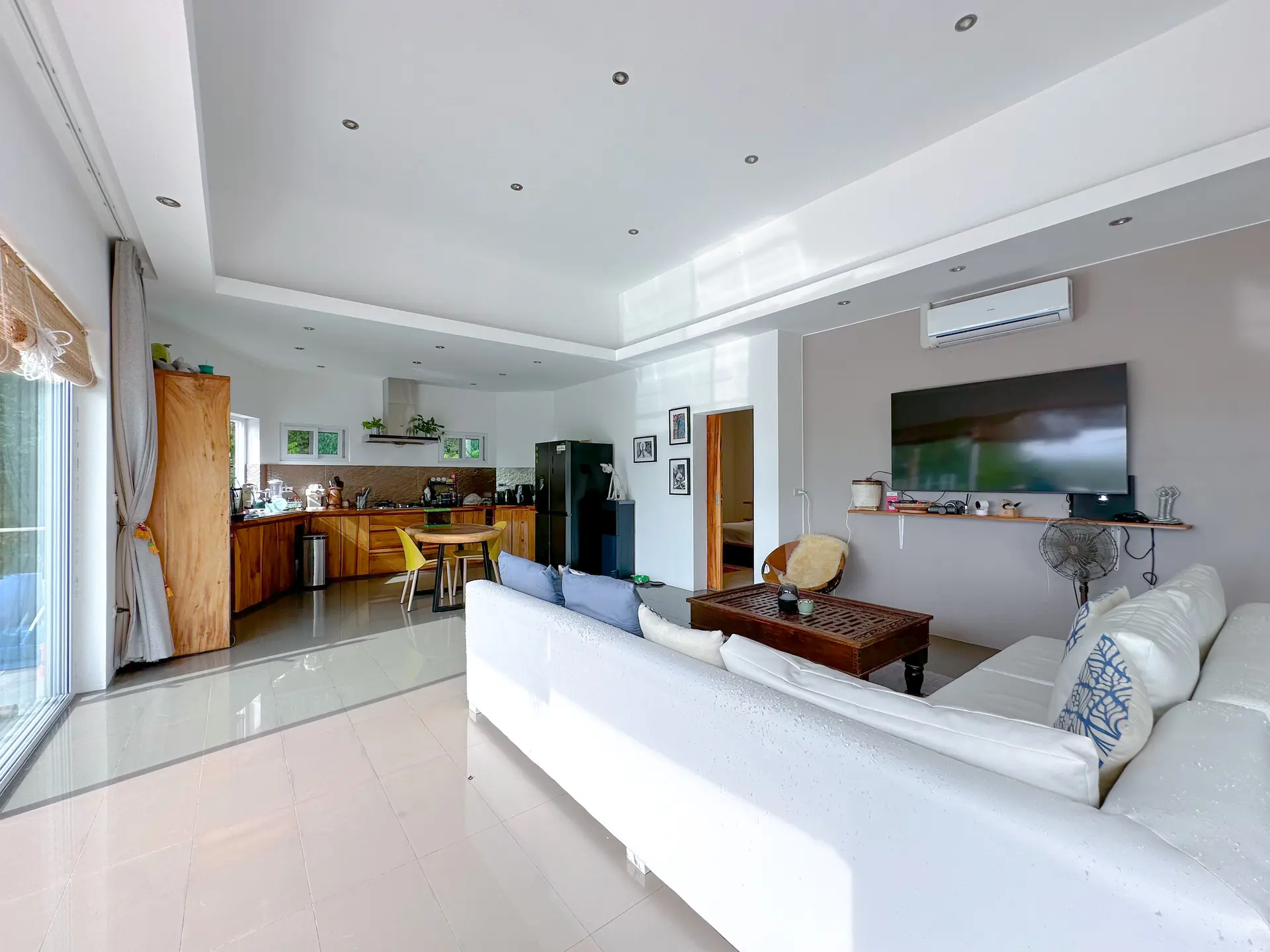 Villa for Sale in Lipa Noi – Sea View & Sunset Over Ang Thong