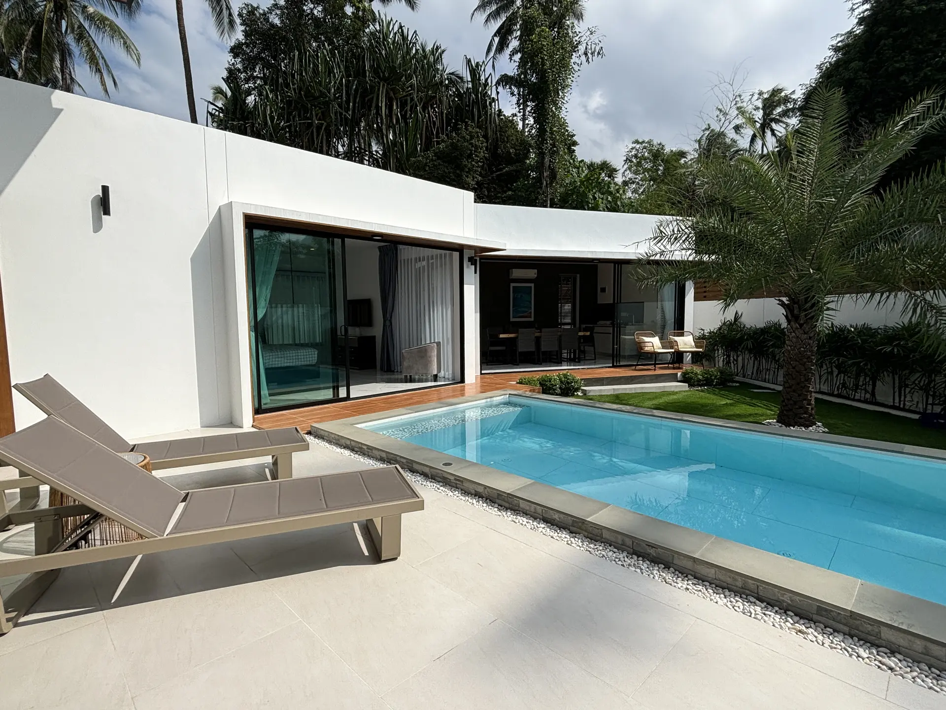 Charming 3-Bedroom Villa for Sale in Maenam - Samui & Koh