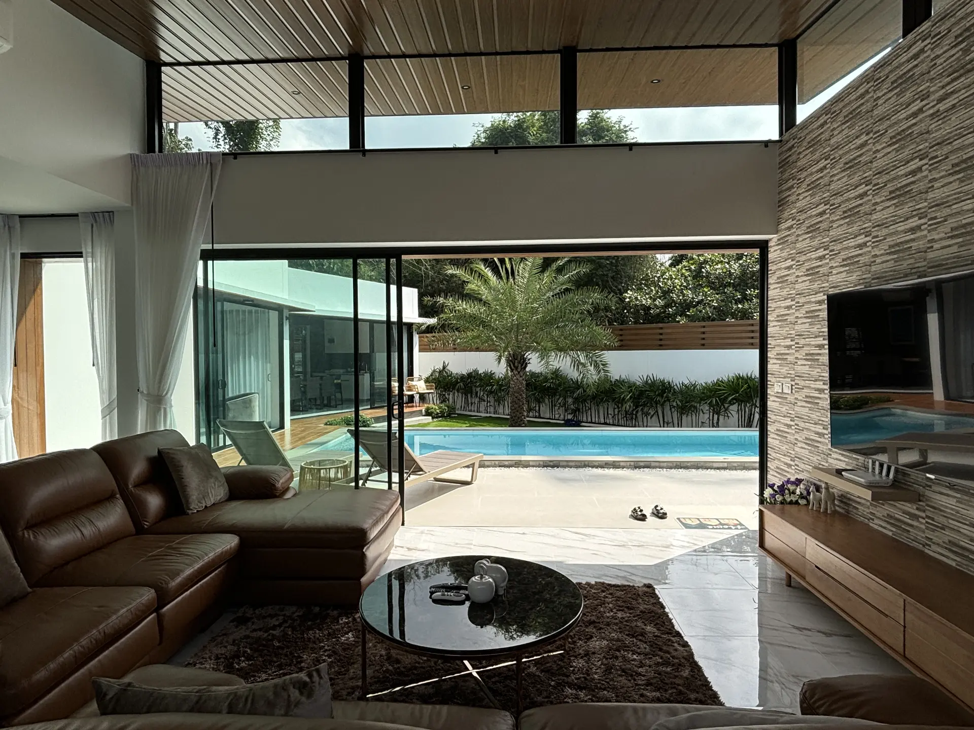 Charming 3-Bedroom Villa for Sale in Maenam - Samui & Koh