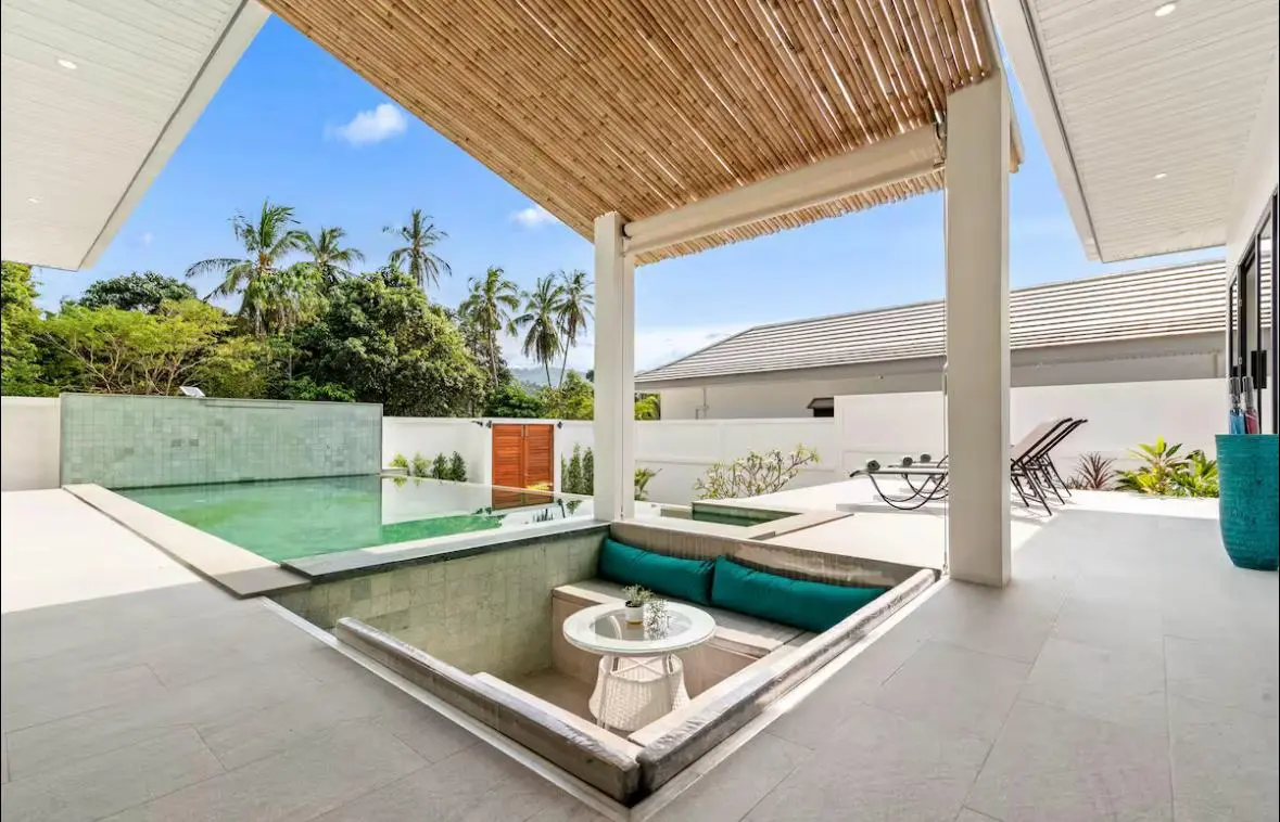 3-bedroom villa for long-term rent in Maenam, Koh Samui.