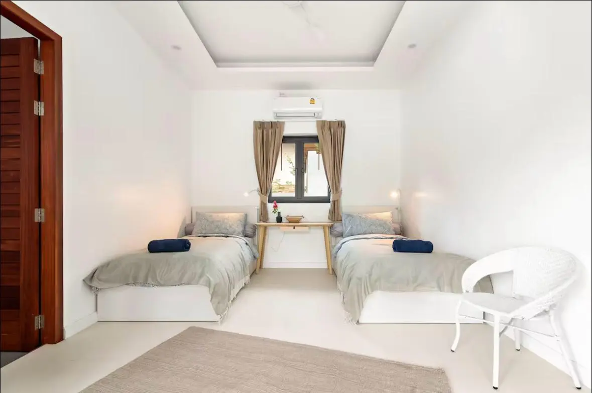 3-bedroom villa for long-term rent in Maenam, Koh Samui.